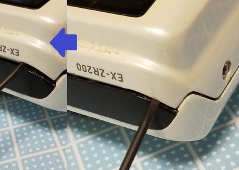 DSC_EX-ZR200_open.jpg